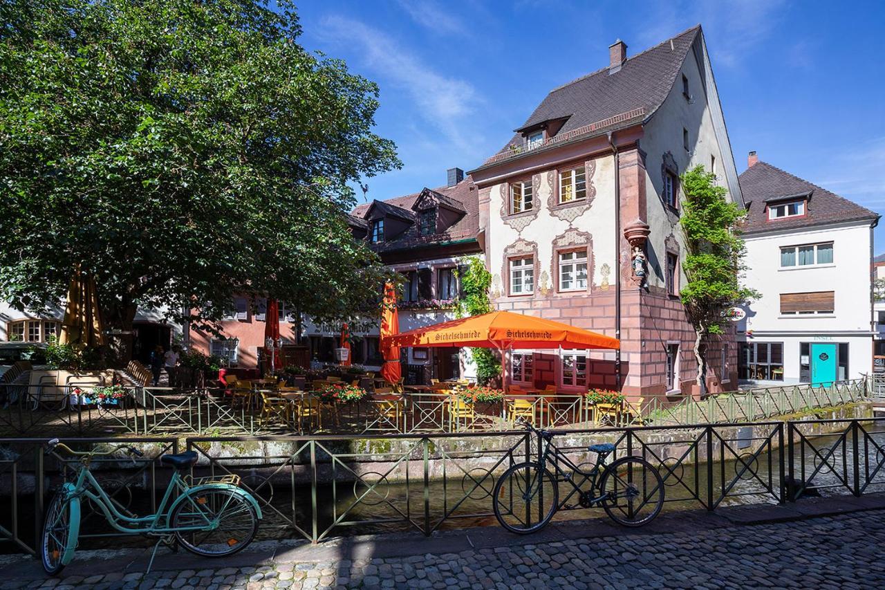 Hotel & Restaurant Sichelschmiede ไฟรบวร์กอิมไบรส์เกา ภายนอก รูปภาพ
